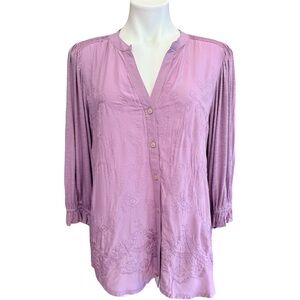 Democracy Floral Embroidered Lavender Button-Front Blouse Sz L